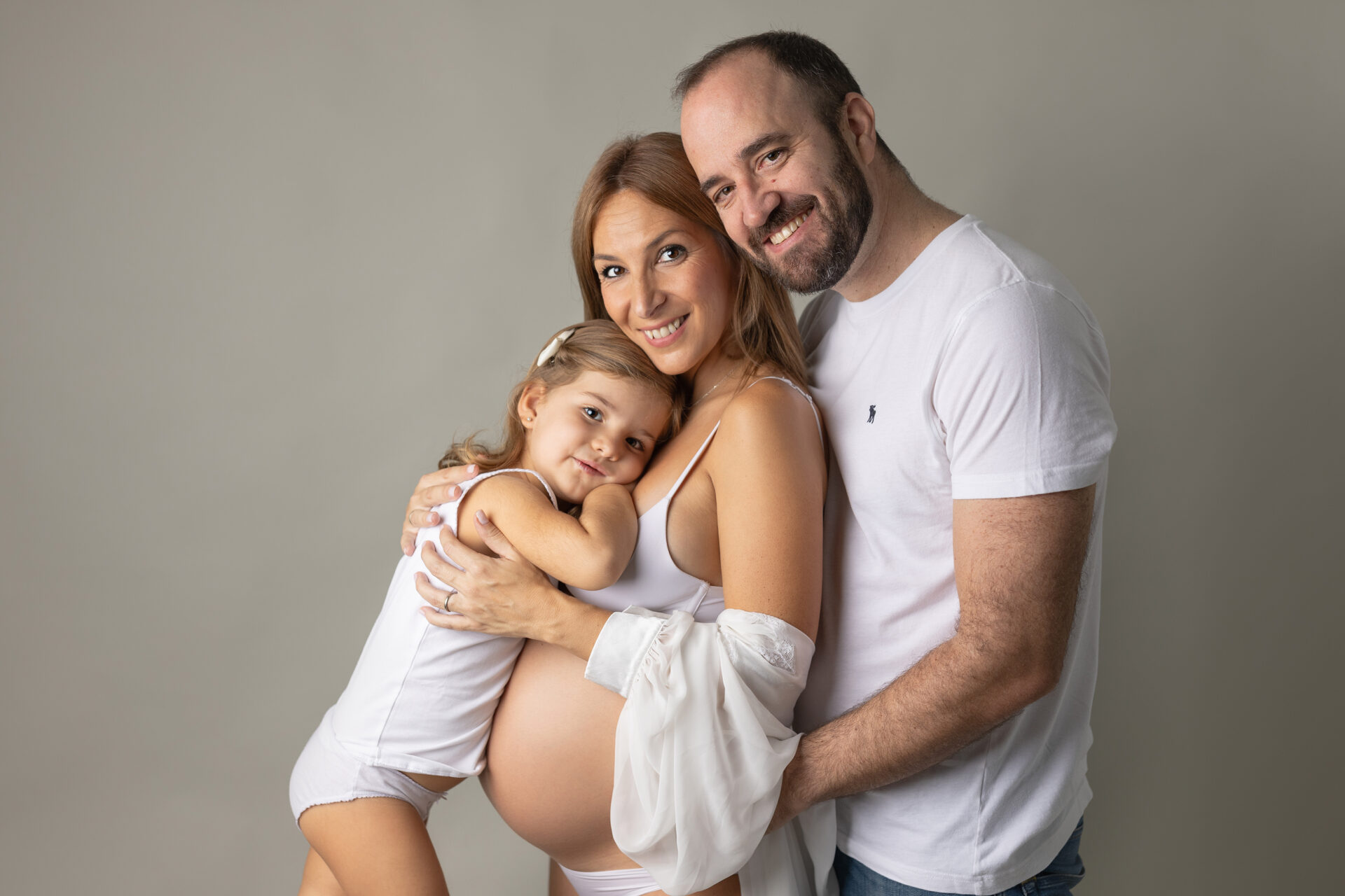 7V3A3070-Embarazo familia fotojpg